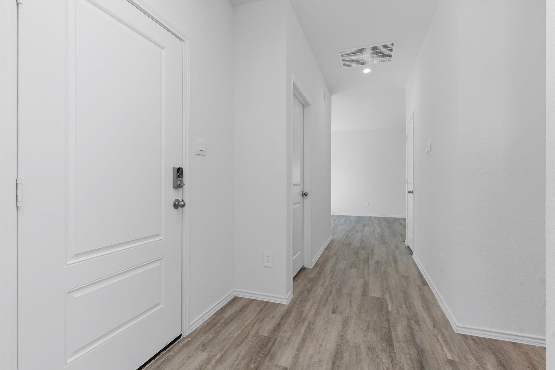 *Images and 3D tour are for illustration only and options may vary from home as built.