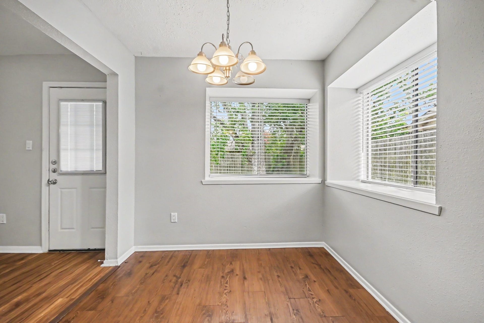16215 Barcelona Drive, Friendswood, TX 77546 16215 Barcelona Drive, Friendswood, TX 77546