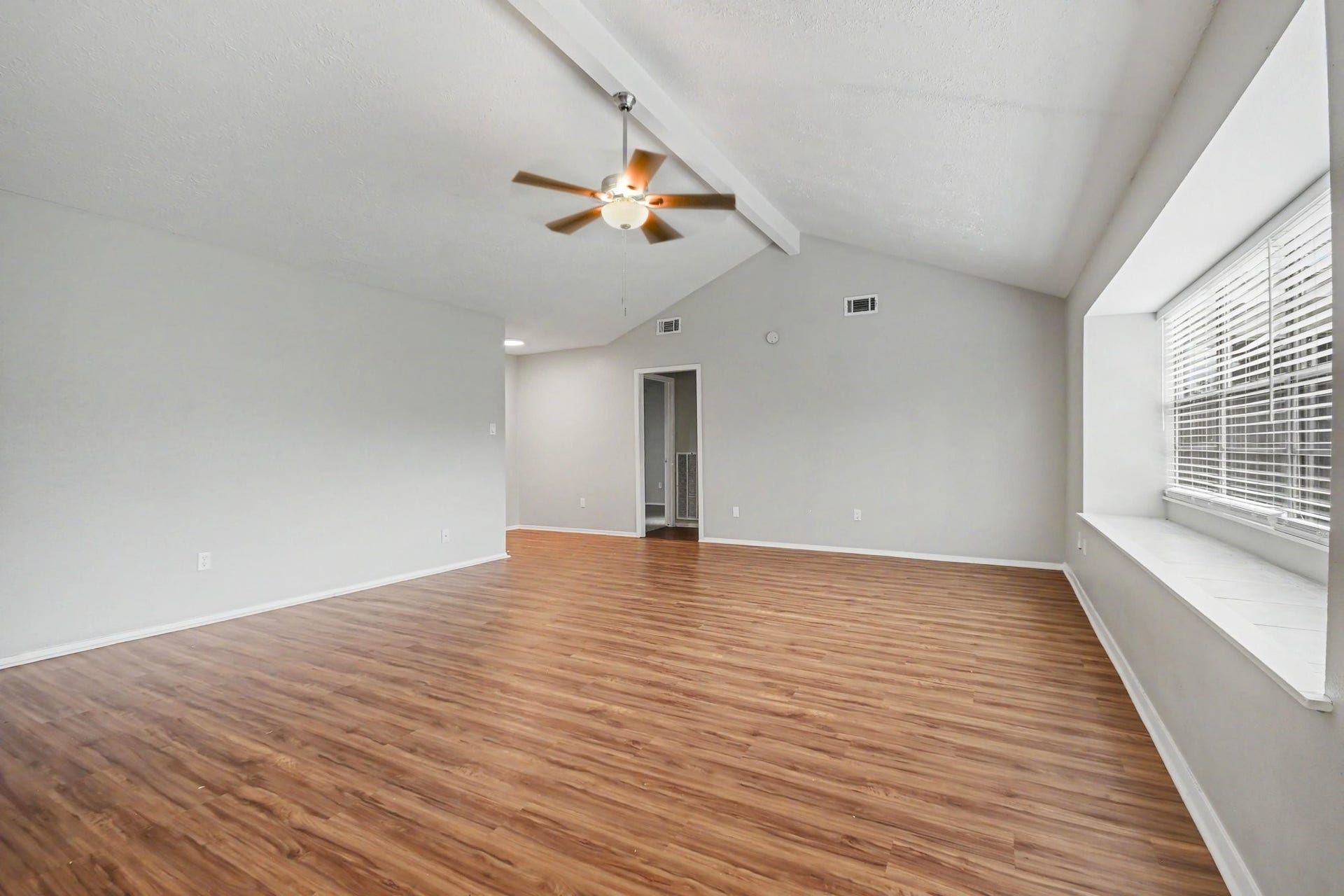 16215 Barcelona Drive, Friendswood, TX 77546 16215 Barcelona Drive, Friendswood, TX 77546