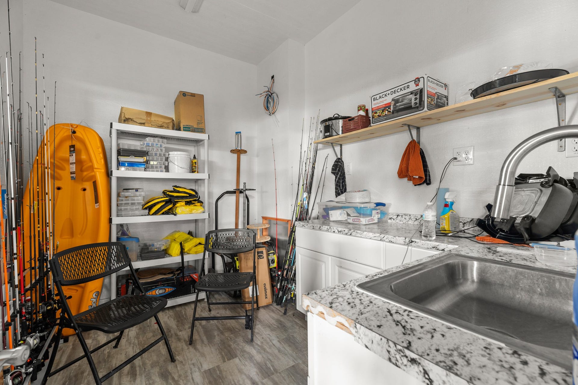 2576 County Road 144, Alvin, TX 77511 2576 County Road 144, Alvin, TX 77511