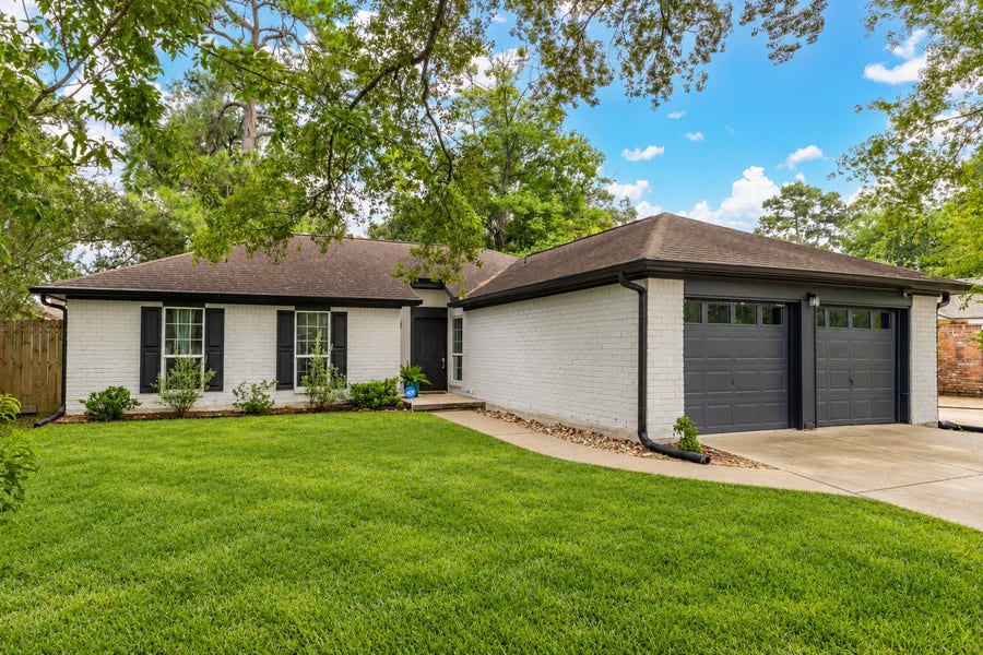 Property photo for 23046 Cranberry Trail, Spring, TX