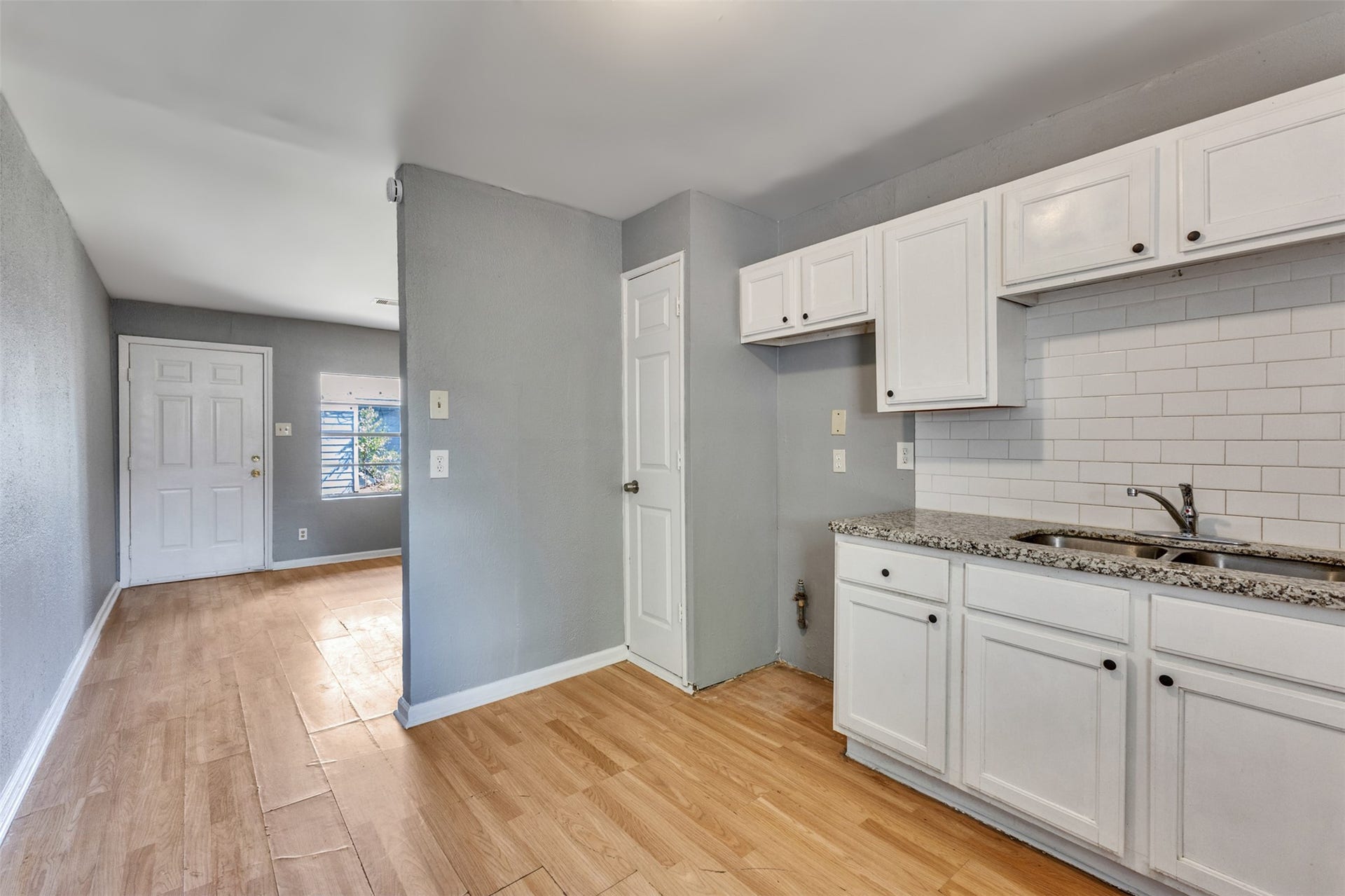 6822 WESTON STREET, Houston, TX 77021 6822 WESTON STREET, Houston, TX 77021
