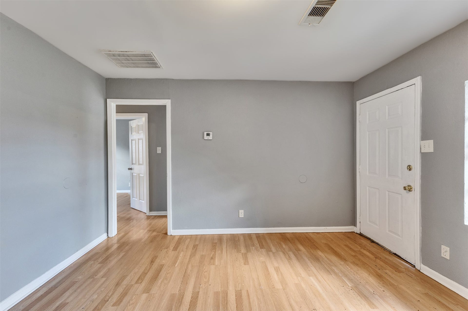 6822 WESTON STREET, Houston, TX 77021 6822 WESTON STREET, Houston, TX 77021