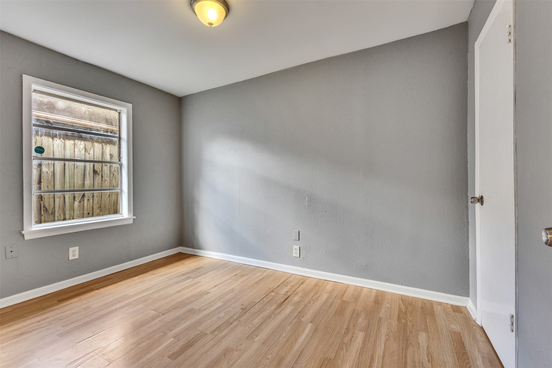 6822 WESTON STREET, Houston, TX 77021 6822 WESTON STREET, Houston, TX 77021