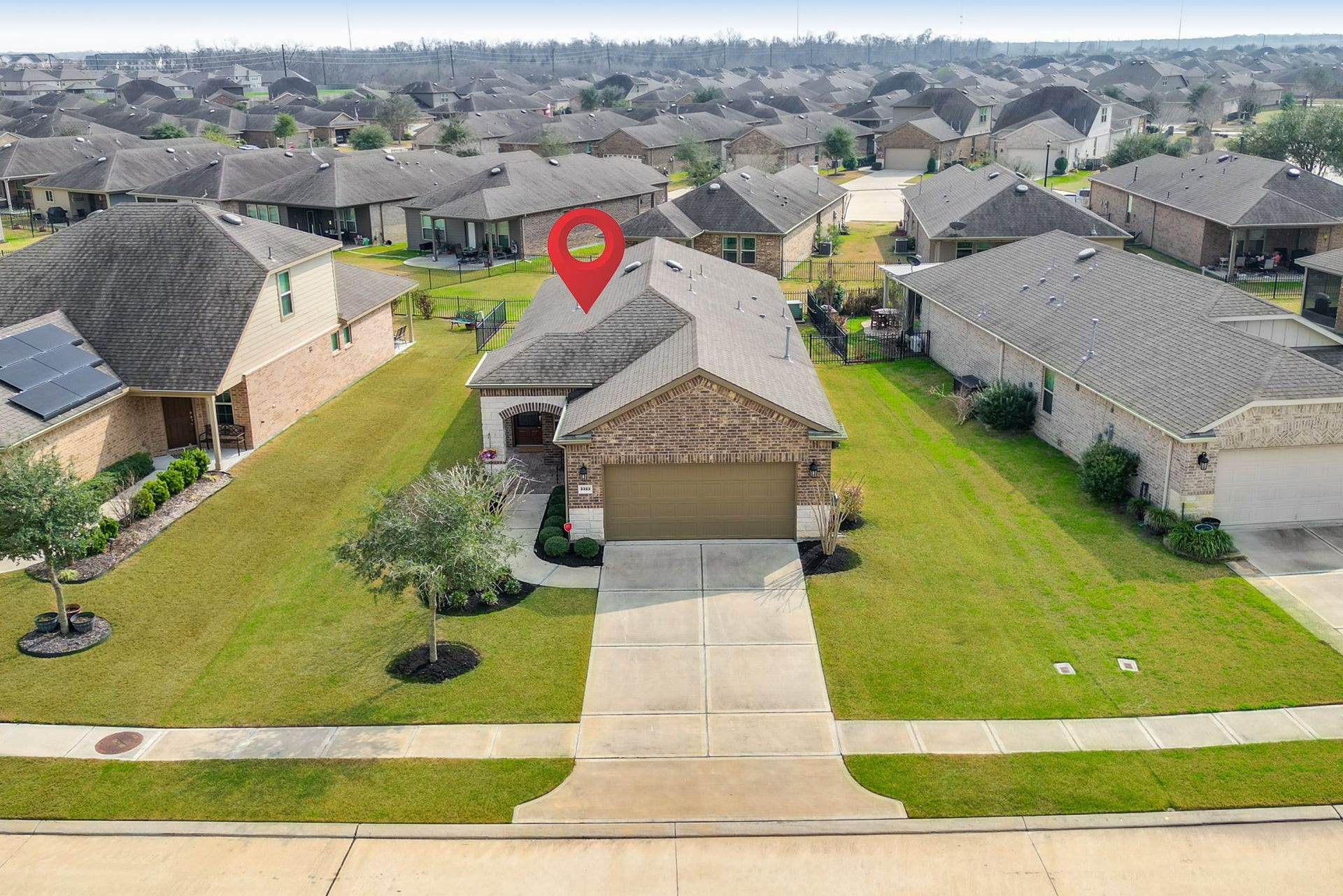 floorplan like this on the makret in DW
RARE FIND! 2020 Taft on an exceptionally WIDER homesite! A one-of-a-kind combination you won't find in another Taft currently on the market in Del Webb Sweetgrass!