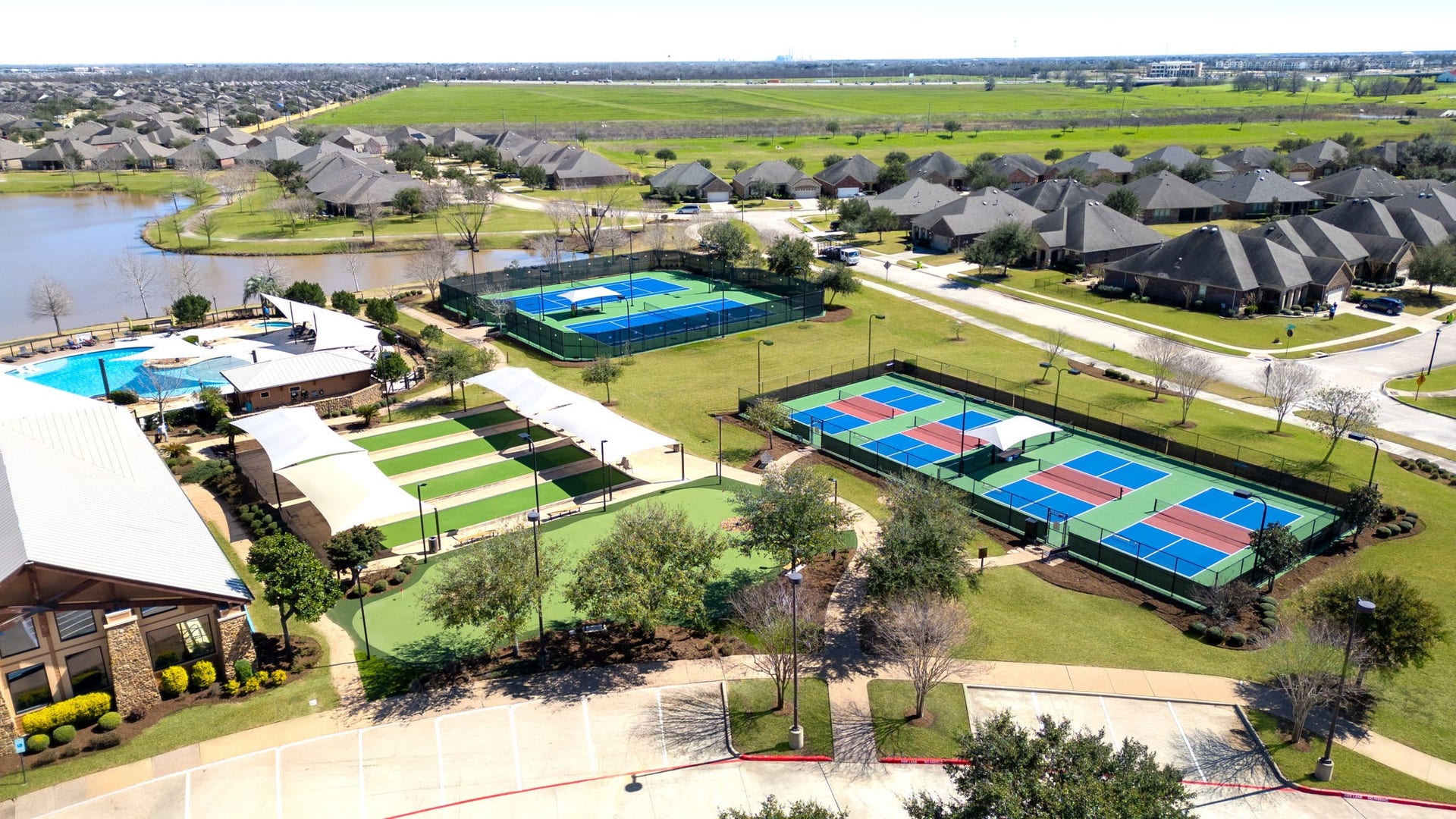3323 Golden Eagle Way, Richmond, TX 77469