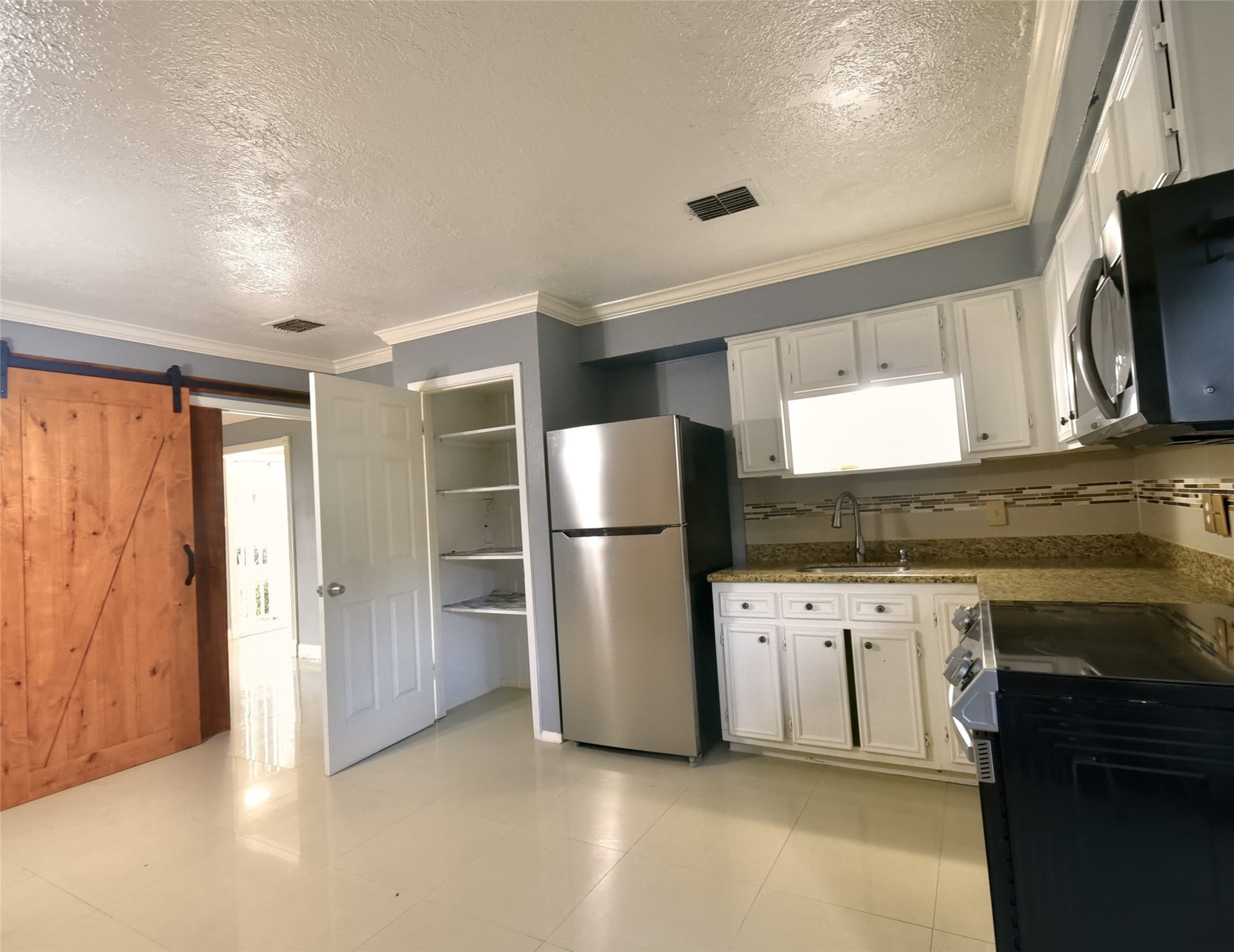 7325 Cook Road, Houston, TX 77072 7325 Cook Road, Houston, TX 77072