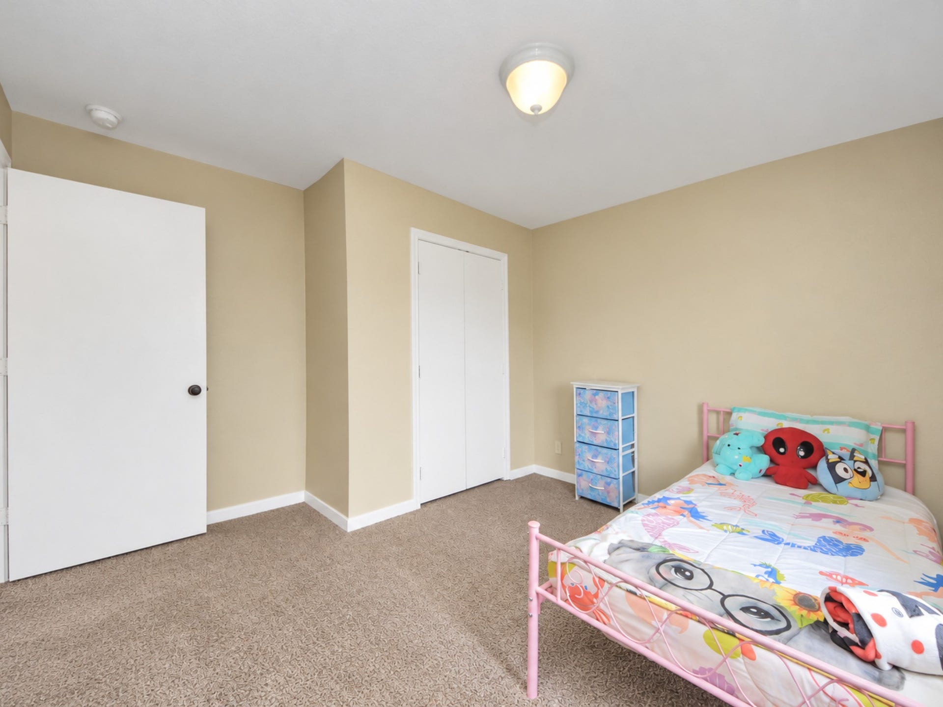 1910 Avenue L, Santa Fe, TX 77510 Guest house bedroom #3