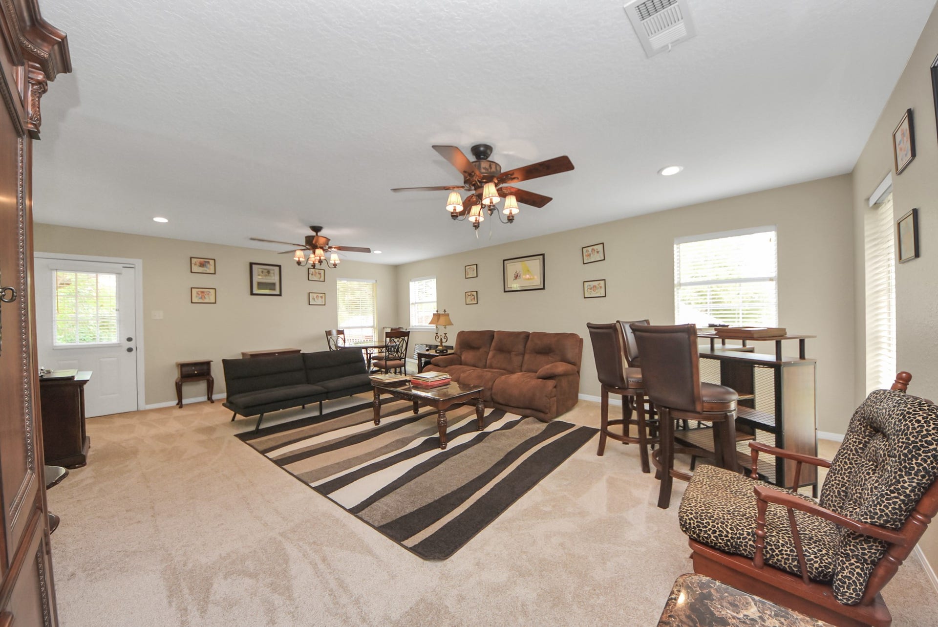 1910 Avenue L, Santa Fe, TX 77510 Main house second floor game room!