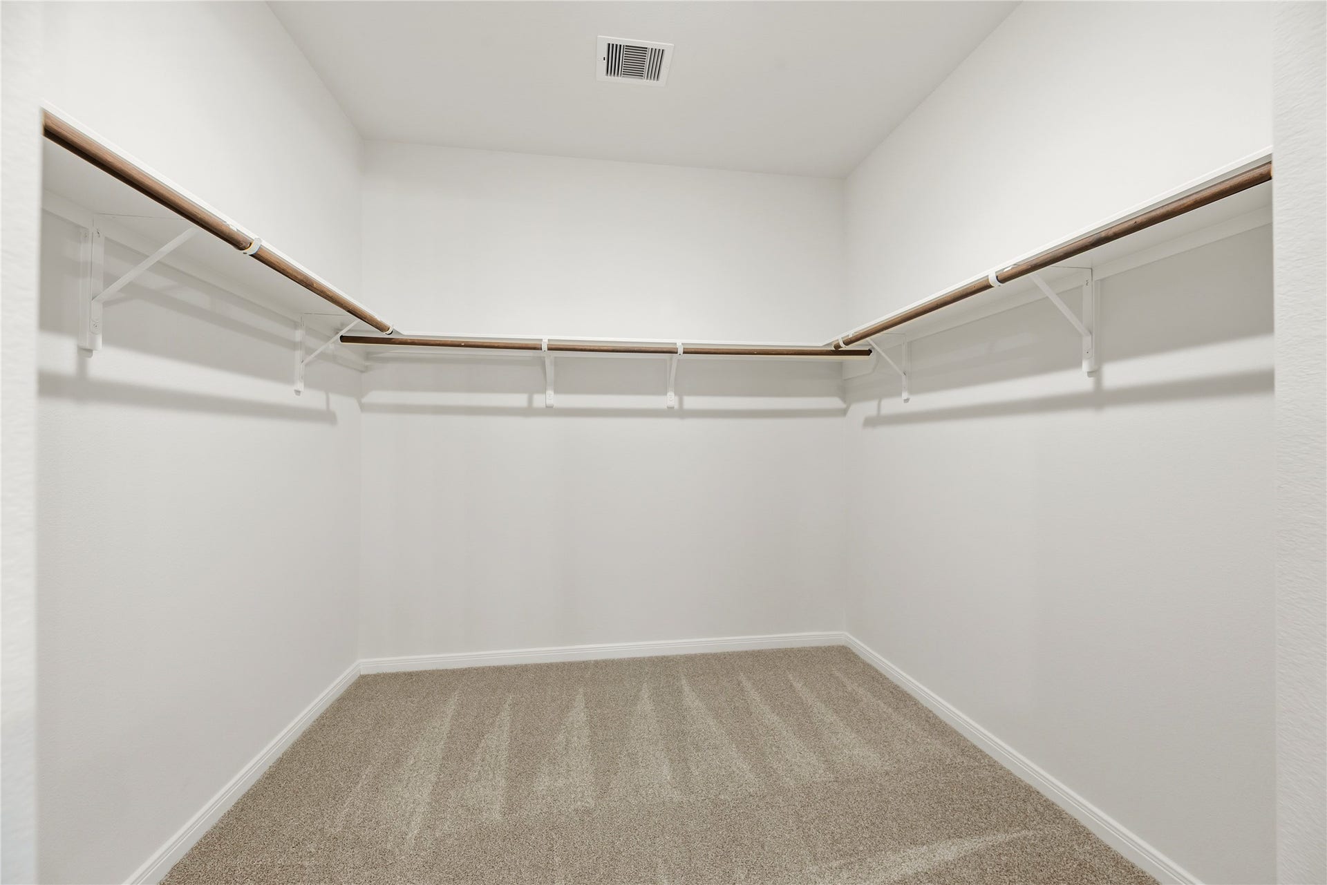 1253 Wandering Brook Street, Magnolia, TX 77354 1253 Wandering Brook Street, Magnolia, TX 77354