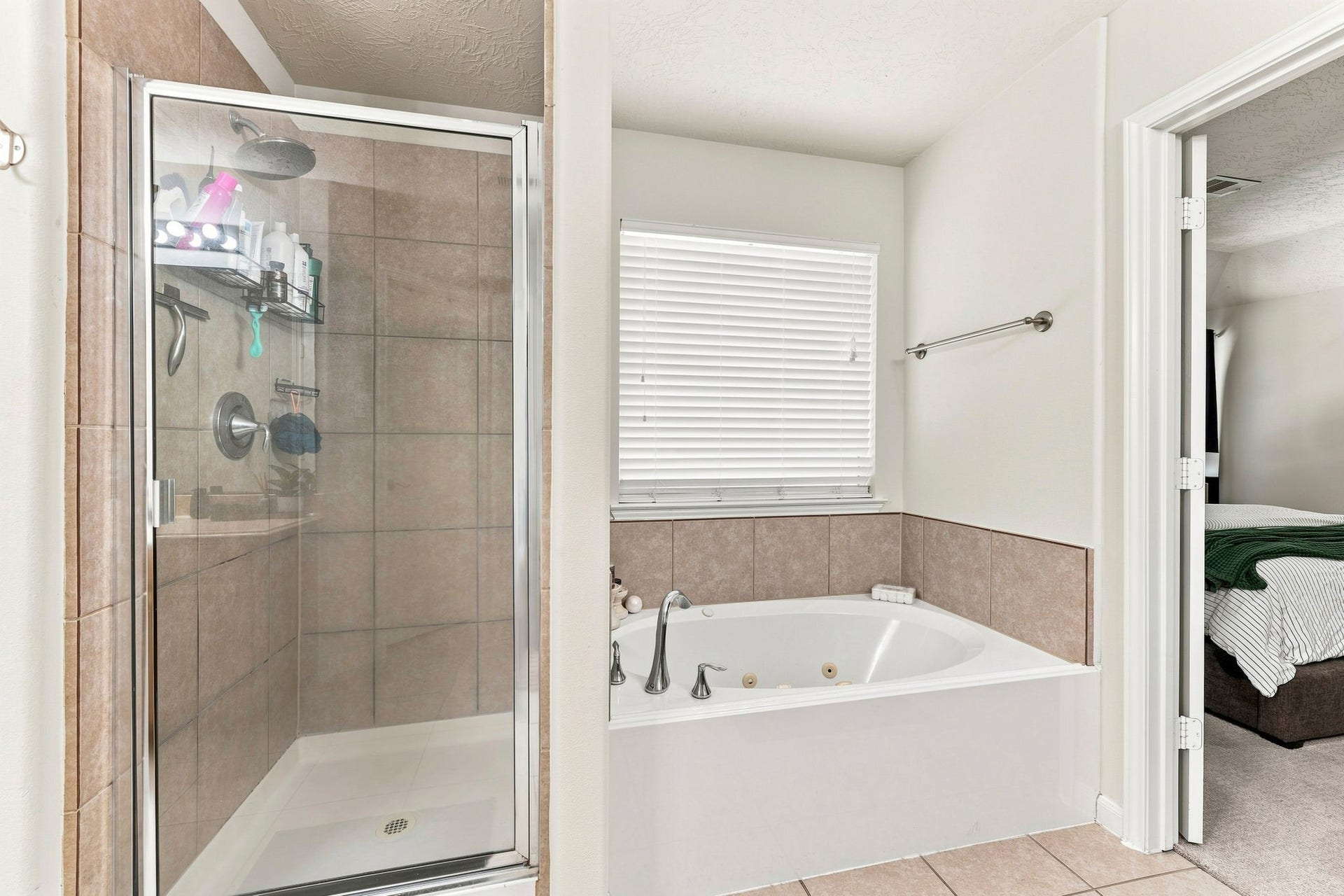 1022 Summer Park Boulevard, Conroe, TX 77303 1022 Summer Park Boulevard, Conroe, TX 77303