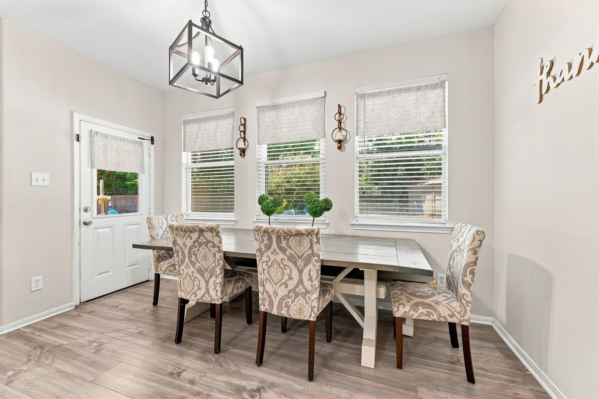 1022 Summer Park Boulevard, Conroe, TX 77303 1022 Summer Park Boulevard, Conroe, TX 77303