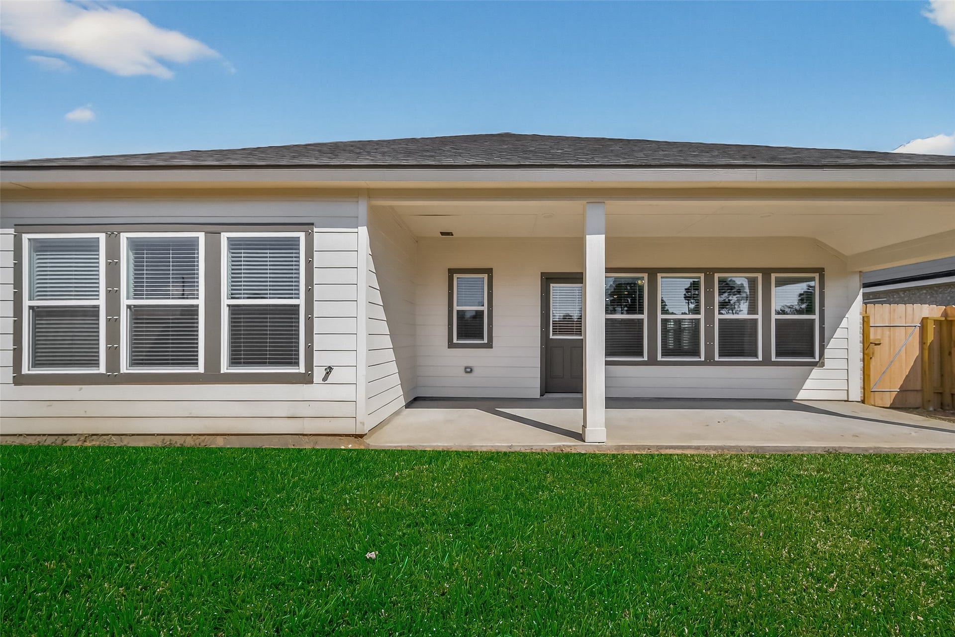 27326 Leeward Jetty Drive, Katy, TX 77493