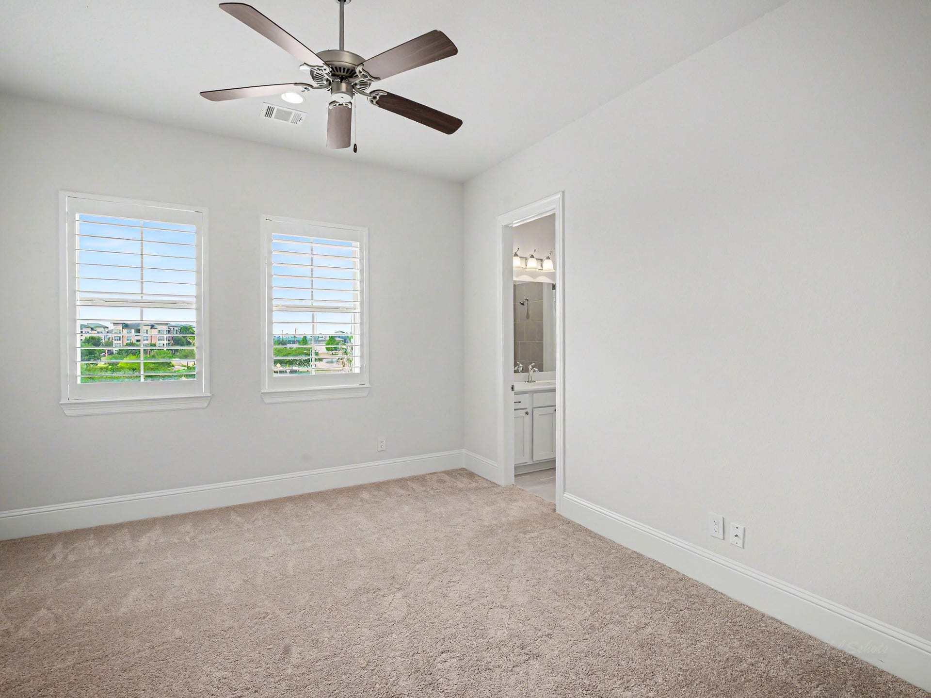 Third bedroom looking out towards Constellation Field.