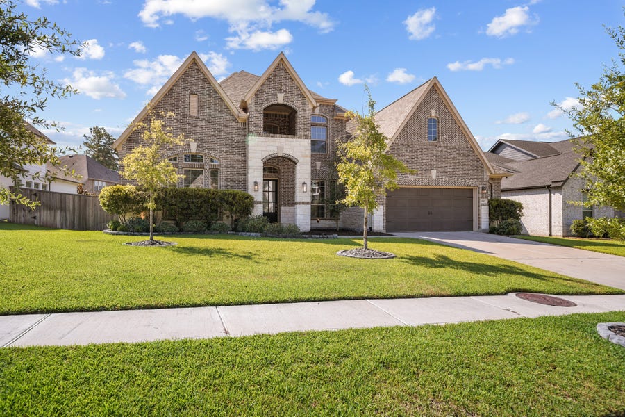 Property photo for 1015 Groveton Ridge Lane, Pinehurst, TX