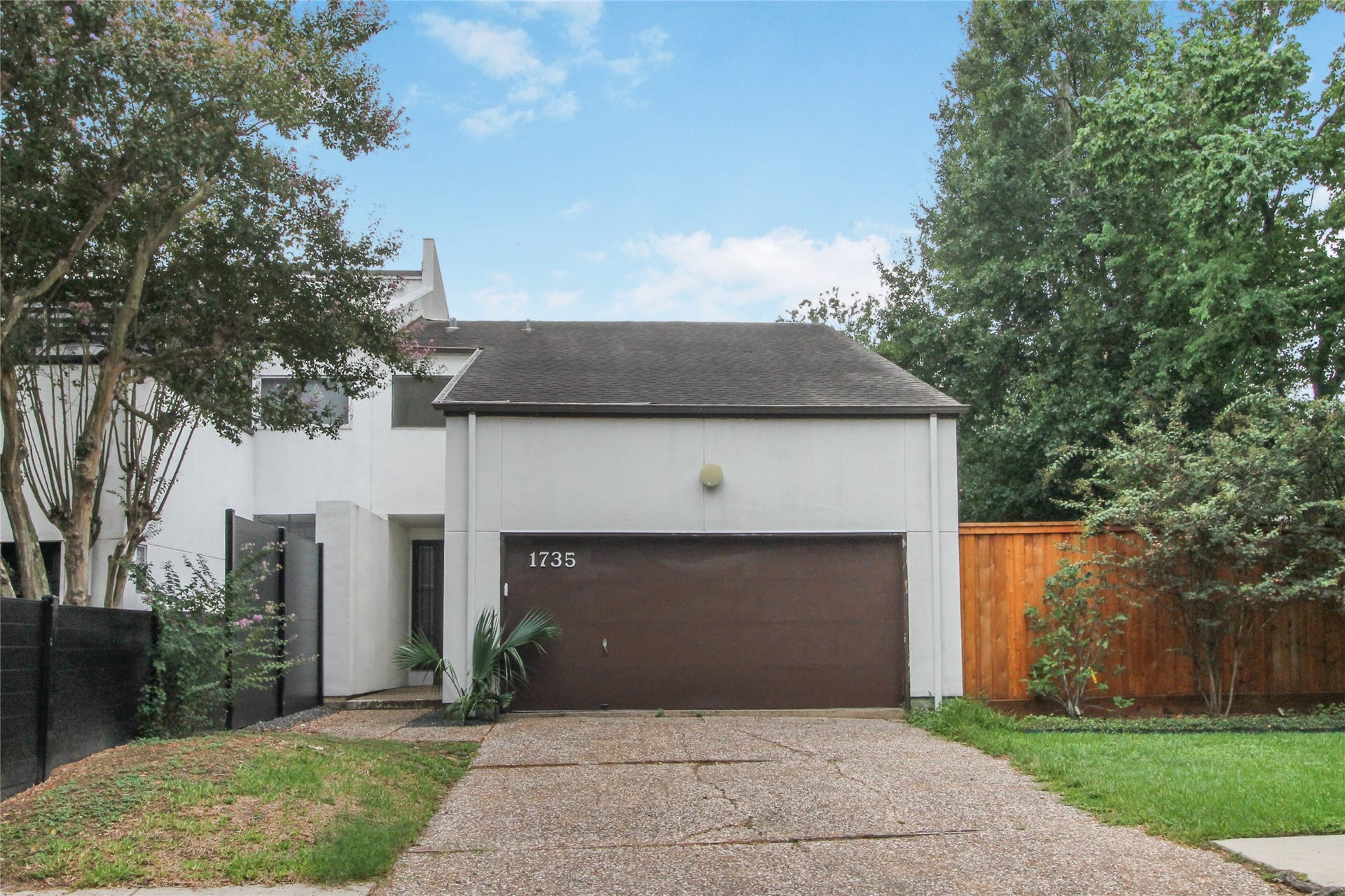 1735 Norfolk Street, Houston, TX 77098 1735 Norfolk Street, Houston, TX 77098