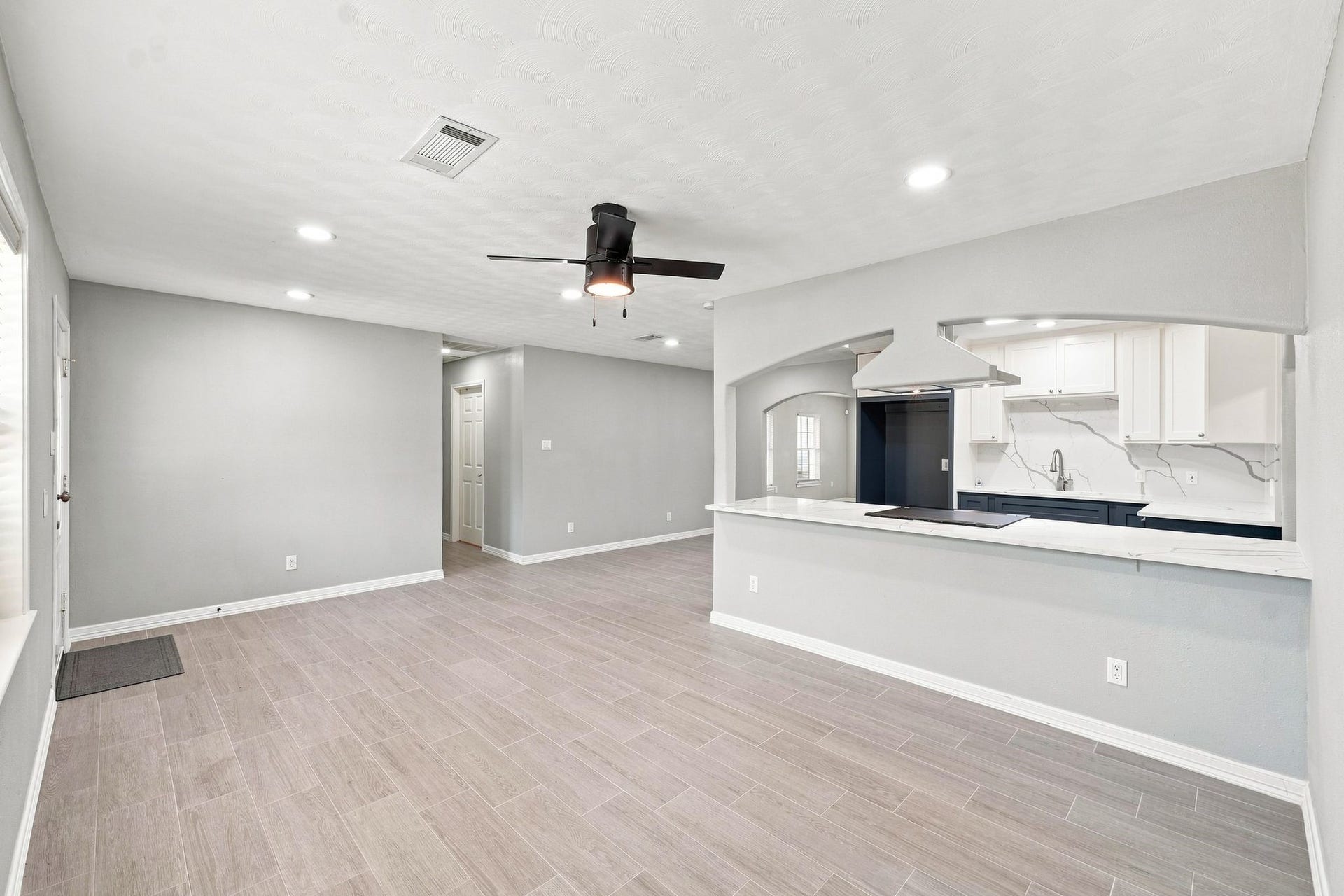 5930 County Road 396, Alvin, TX 77511 5930 County Road 396, Alvin, TX 77511