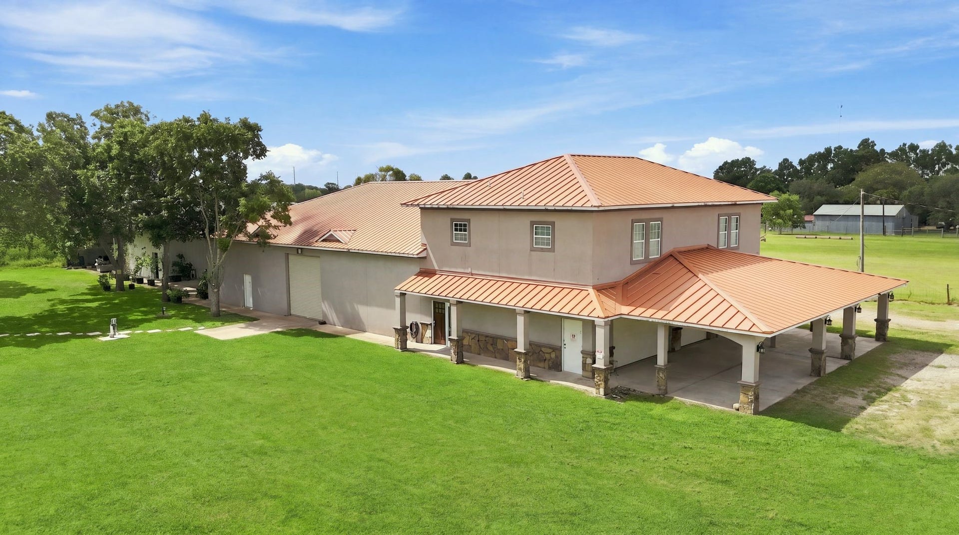 5930 County Road 396, Alvin, TX 77511 5930 County Road 396, Alvin, TX 77511