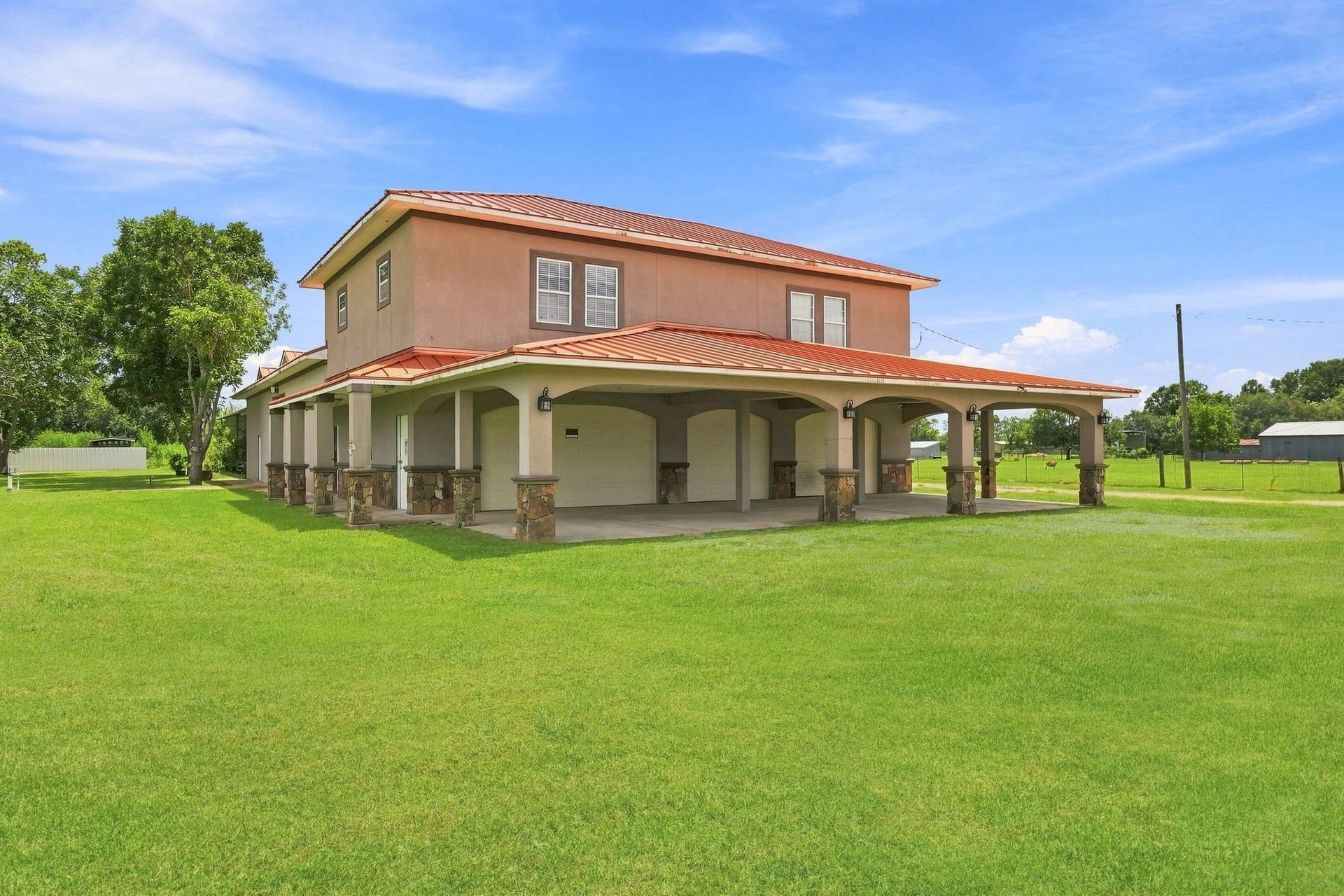 5930 County Road 396, Alvin, TX 77511 5930 County Road 396, Alvin, TX 77511