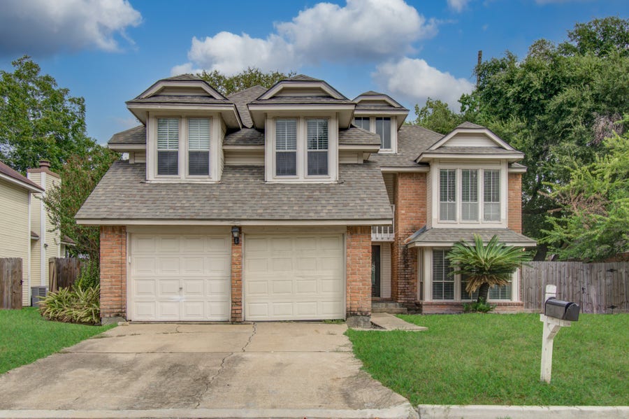 Property photo for 13030 Hollow Brook Drive, Houston, TX