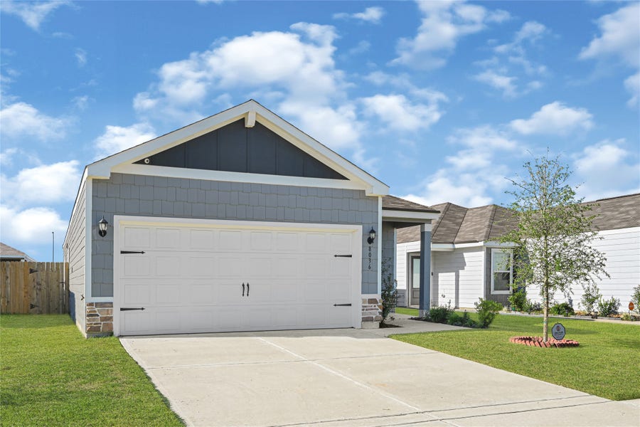 Property photo for 8036 Alpine Bearberry Drive, Houston, TX