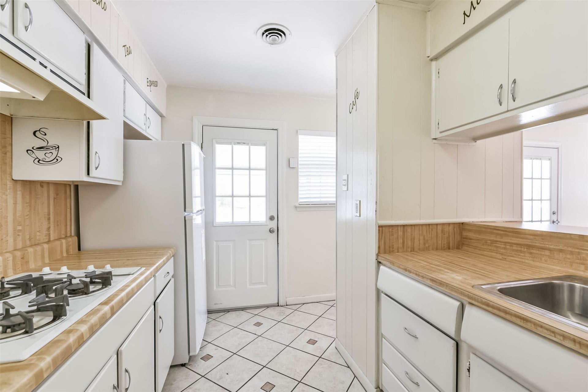 3706 Ramsey Drive, Pasadena, TX 77503