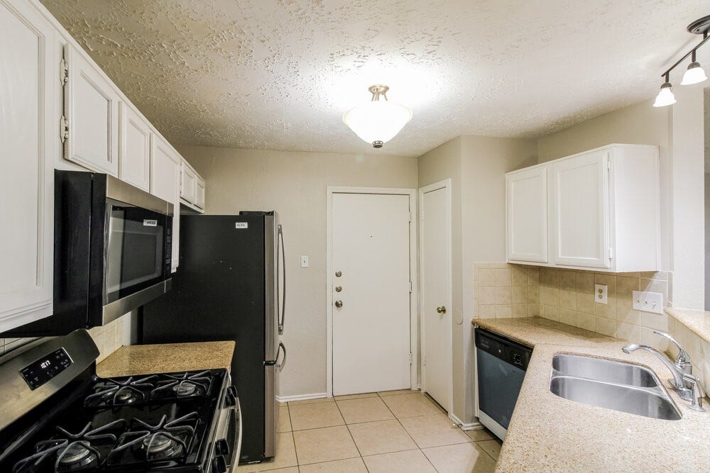 15503 Boulder Oaks Drive, Houston, TX 77084 15503 Boulder Oaks Drive, Houston, TX 77084