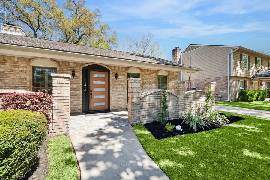 Property photo for 11418 Ash Creek Drive, Houston, TX