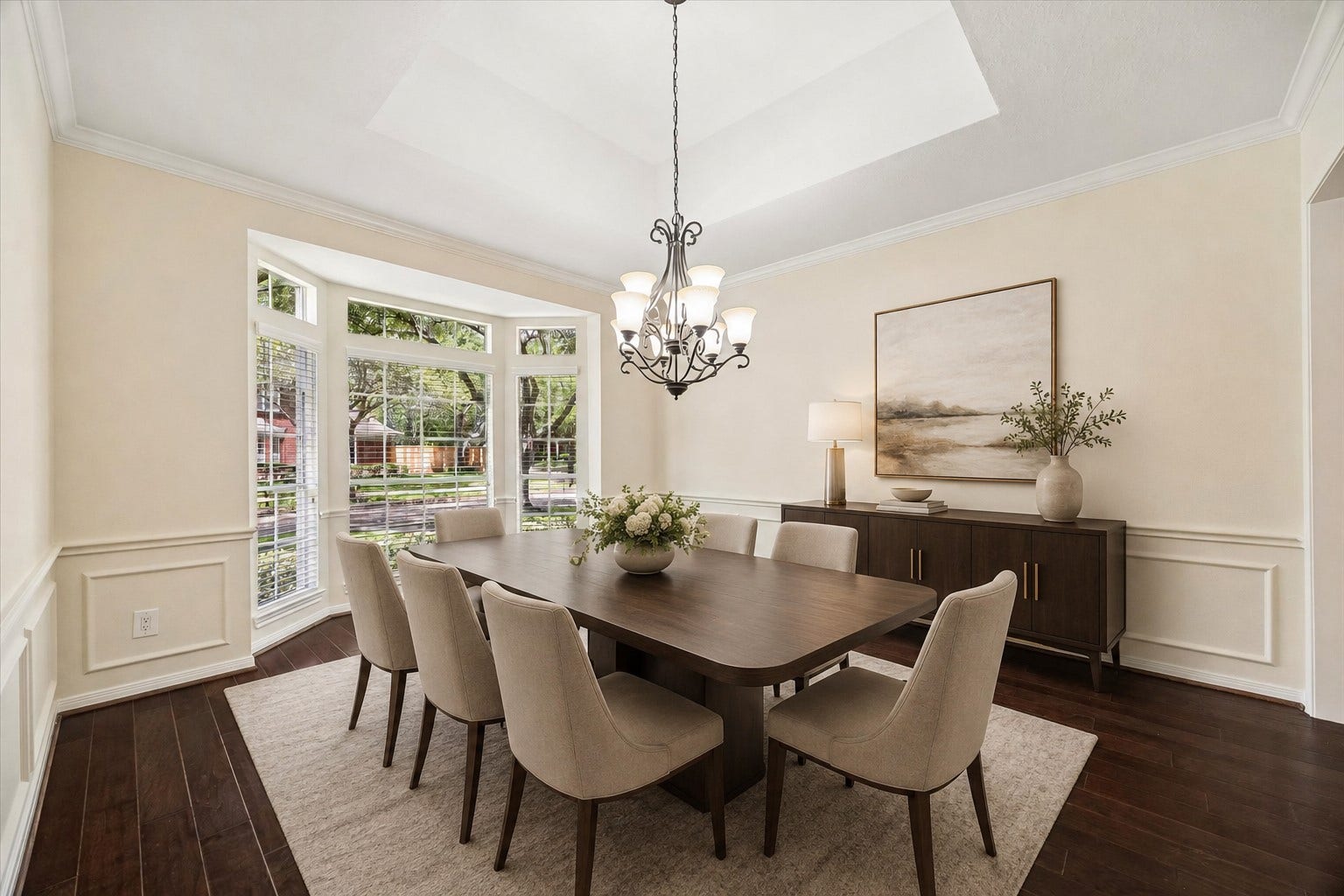 4103 STONE EDGE COURT, Sugar Land, TX 77479 ELEGANT FORMAL DINING ROOM WITH A TRAY CEILING, WAINSCOTING, RICH WOOD FLOORS, AND BEAUTIFUL BAY WINDOWS FILLING THE SPACE WITH NATURAL LIGHT.
*Virtually Staged.