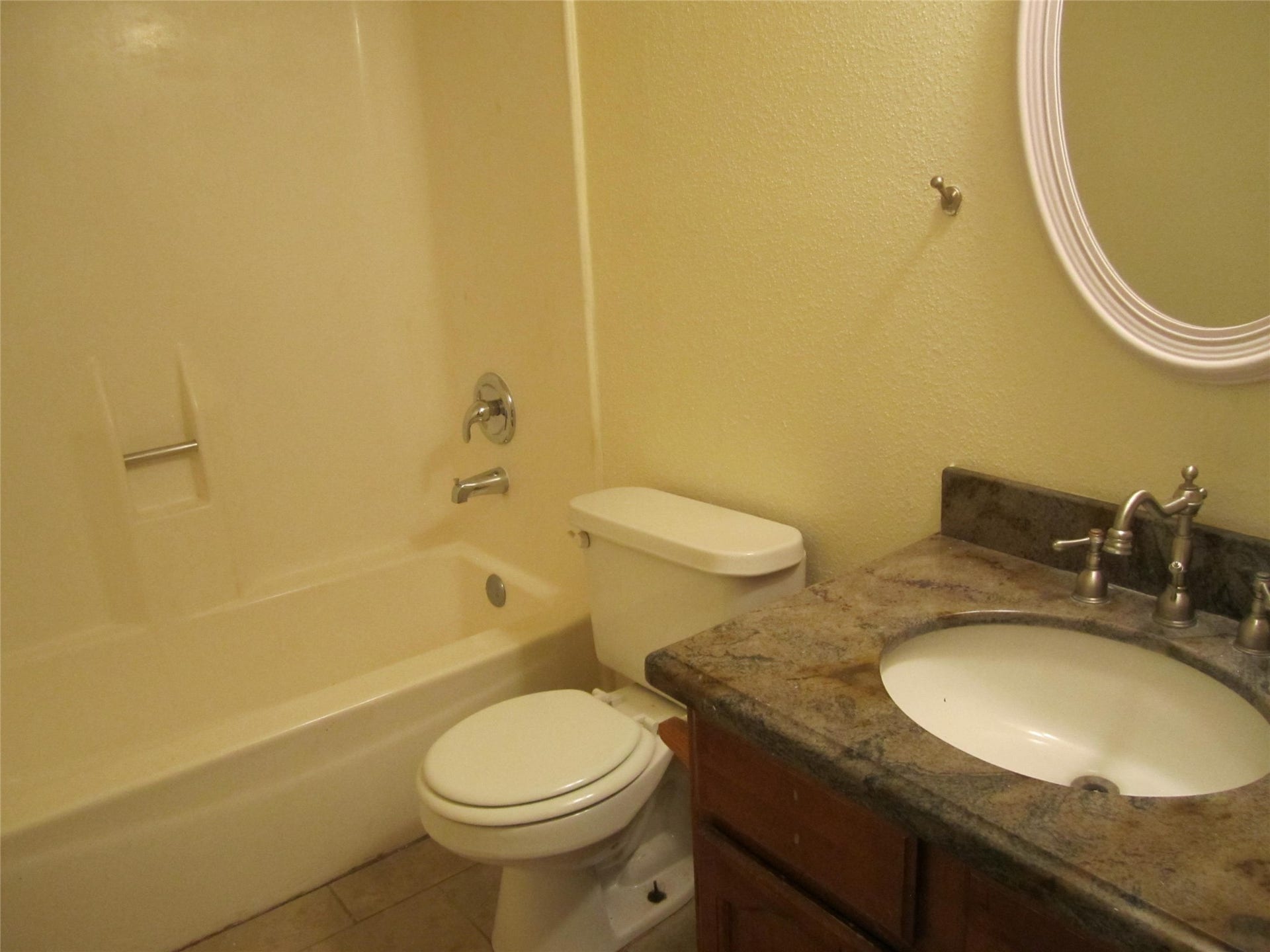 1142 MOSSRIDGE Drive, Missouri City, TX 77489 1142 MOSSRIDGE Drive, Missouri City, TX 77489