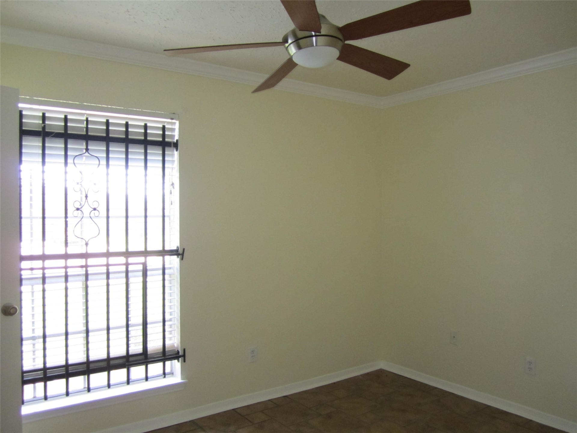 1142 MOSSRIDGE Drive, Missouri City, TX 77489 1142 MOSSRIDGE Drive, Missouri City, TX 77489