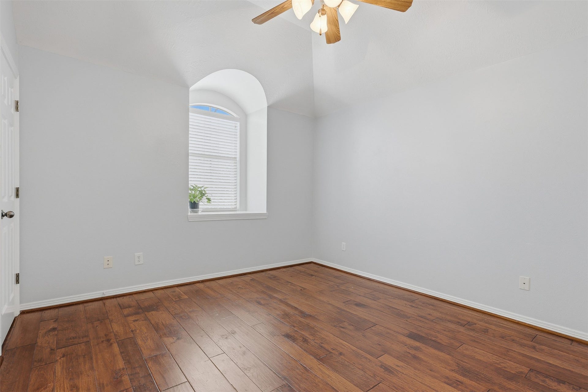 1906 Lake Grayson Drive, Katy, TX 77494 1906 Lake Grayson Drive, Katy, TX 77494