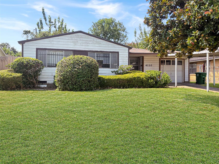 Property photo for 4110 Tareyton Lane, Houston, TX