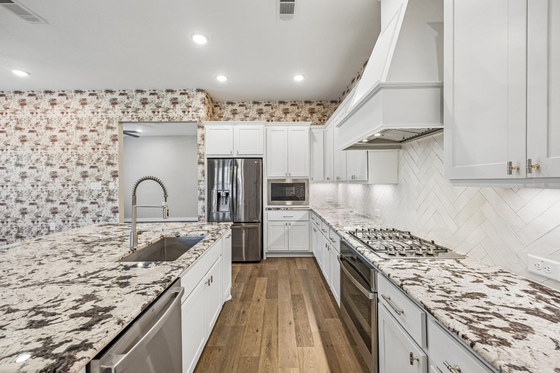 21902 Lake Whitney Court, Porter, TX 77365 21902 Lake Whitney Court, Porter, TX 77365