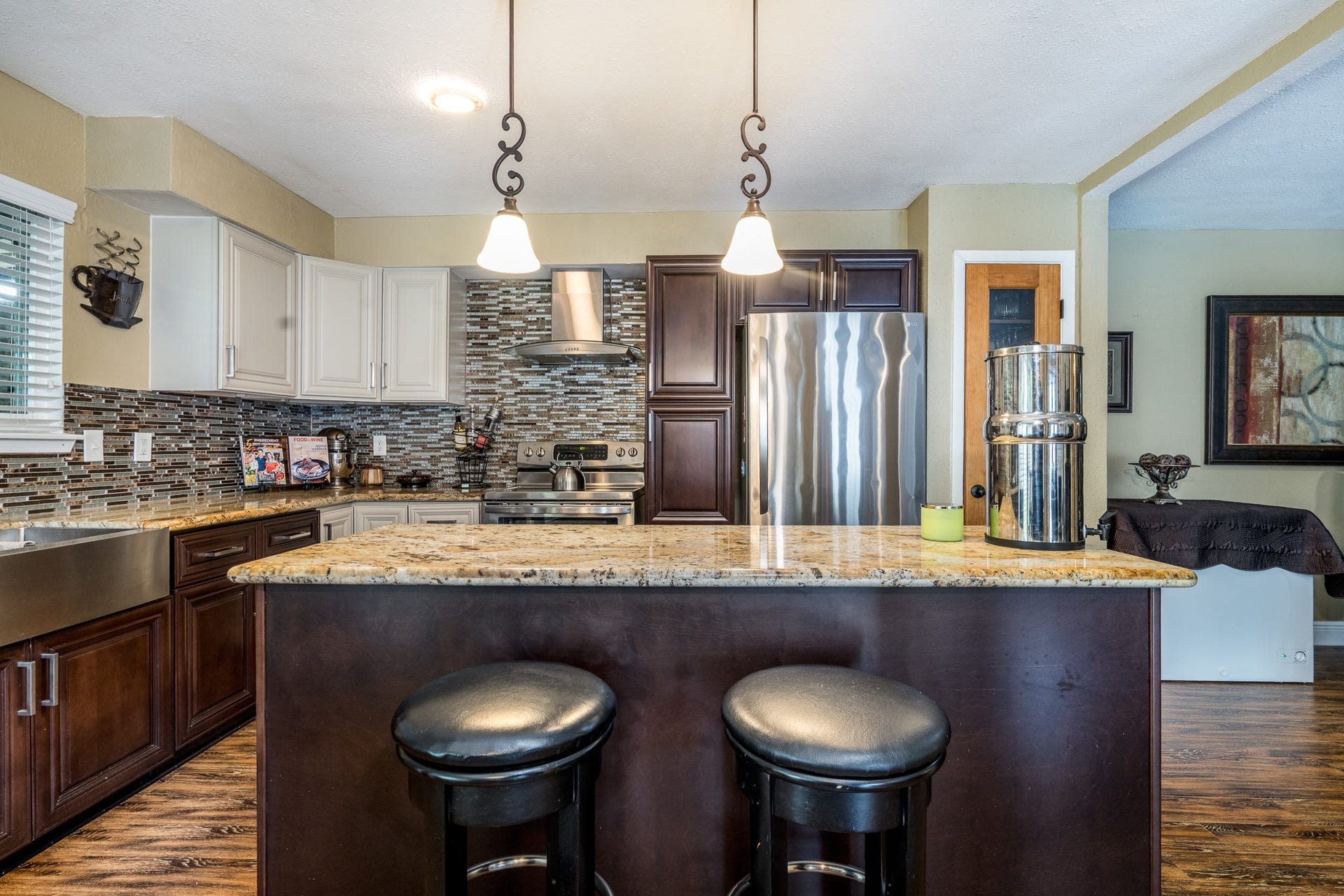 16210 Ridgegreen Drive, Houston, TX 77082 16210 Ridgegreen Drive, Houston, TX 77082