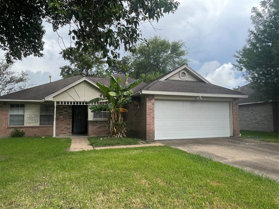 Property photo for 343 Elder Vista Drive, Houston, TX