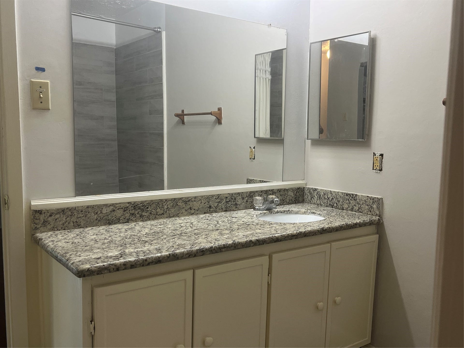 343 Elder Vista Drive, Houston, TX 77598 343 Elder Vista Drive, Houston, TX 77598