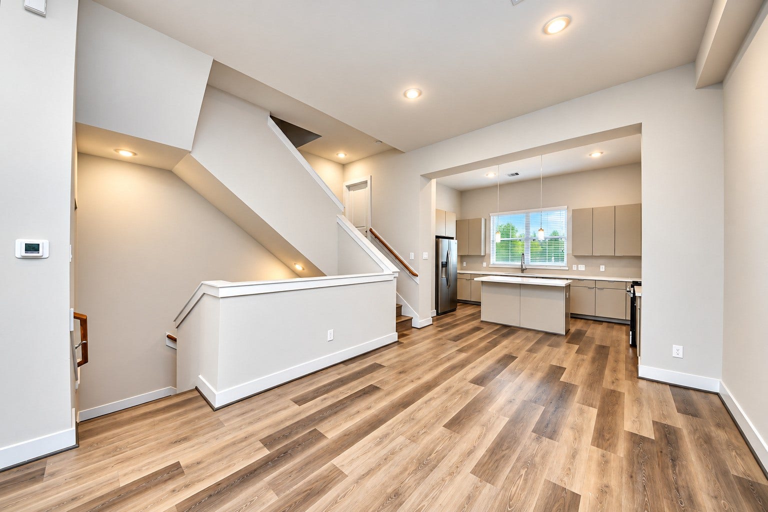 1278 N Post Oak Road, #B, Houston, TX 77055 2nd Floor Dining/kitchen area
