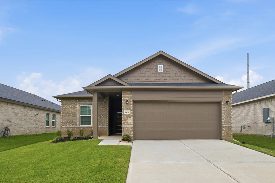Property photo for 1406 16th Ave N, Texas City, TX