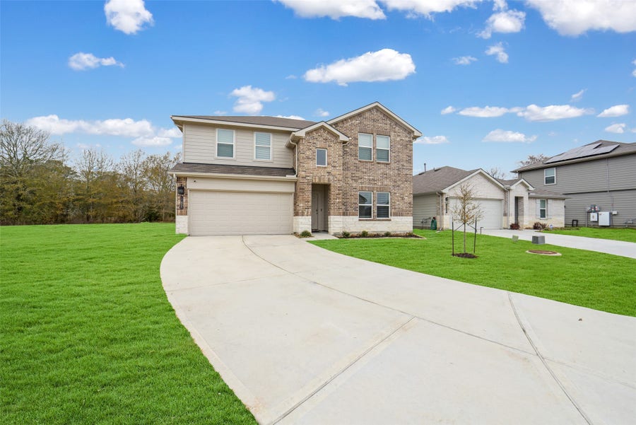 Property photo for 11805 Summertime Drive, Willis, TX