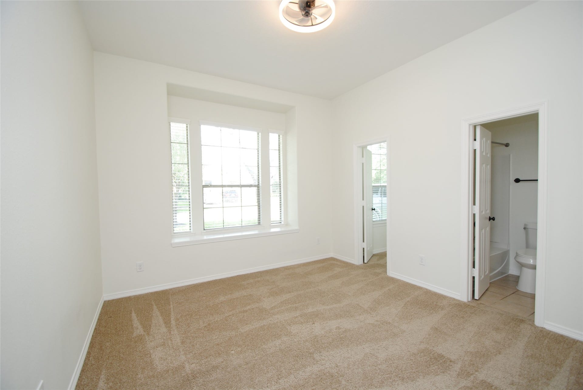 4115 Regal Stone Lane, Sugar Land, TX 77479 4115 Regal Stone Lane, Sugar Land, TX 77479