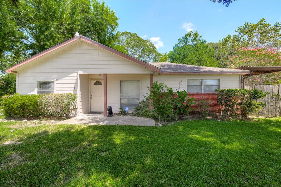 Property photo for 3627 Thistle Street, Houston, TX