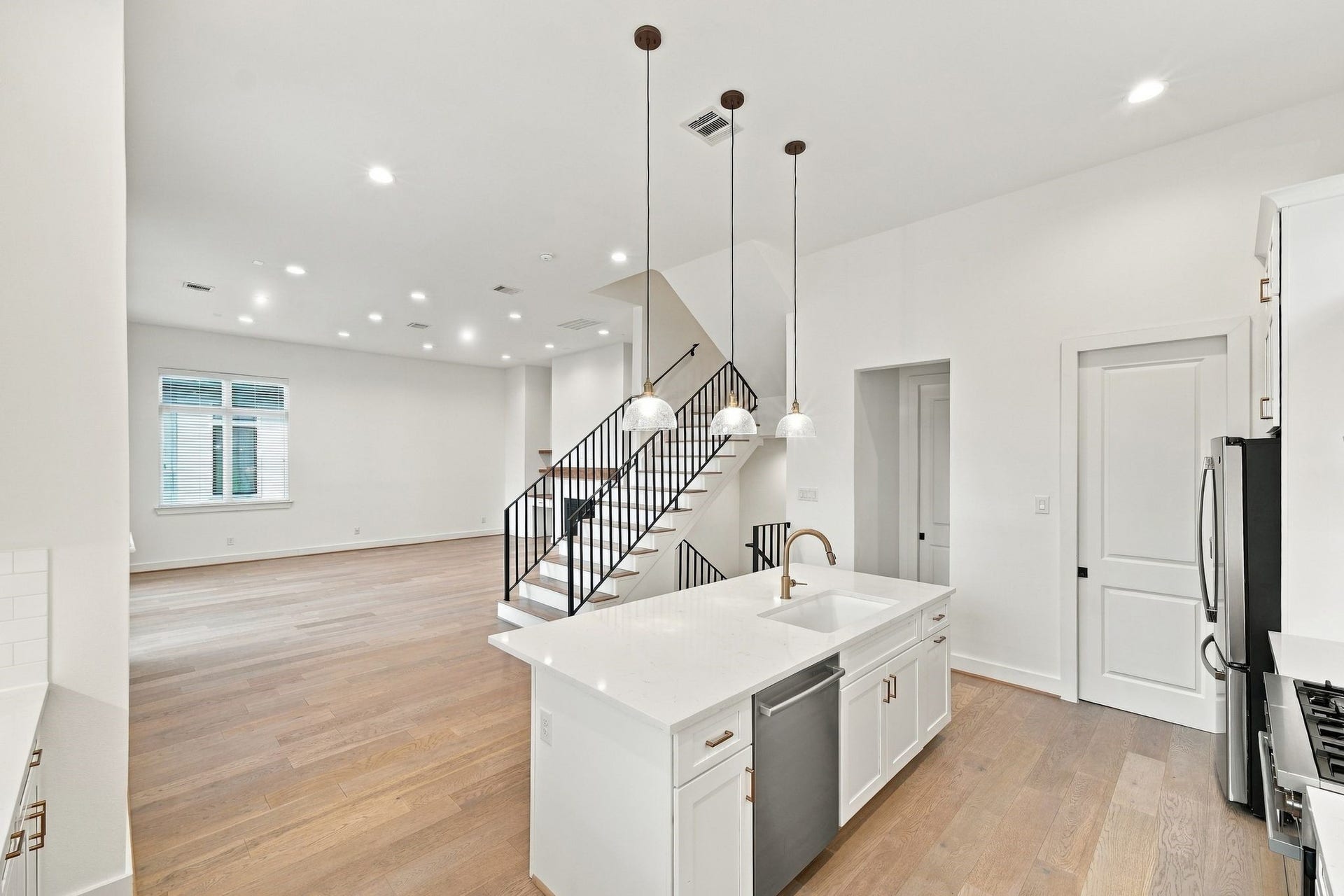 1817 Prospect Street, #C, Houston, TX 77004 1817 Prospect Street, #C, Houston, TX 77004