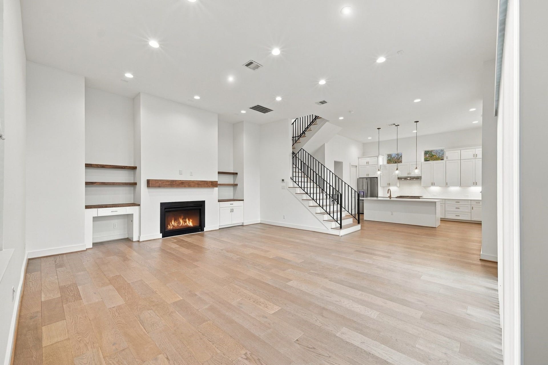 1817 Prospect Street, #C, Houston, TX 77004 1817 Prospect Street, #C, Houston, TX 77004