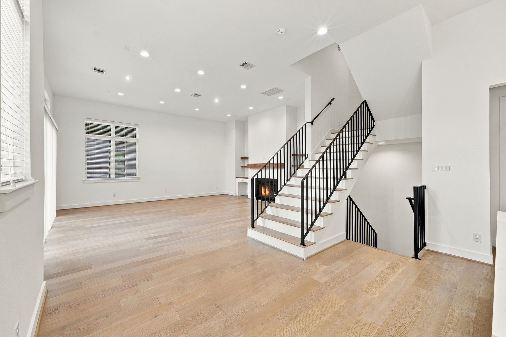 1817 Prospect Street, #C, Houston, TX 77004 1817 Prospect Street, #C, Houston, TX 77004