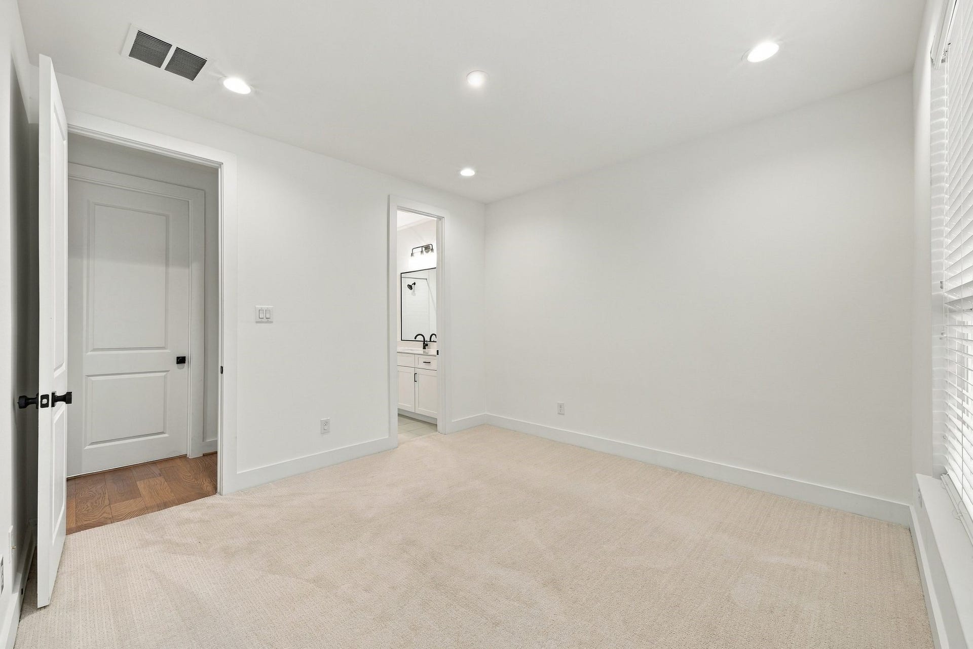 1817 Prospect Street, #C, Houston, TX 77004 1817 Prospect Street, #C, Houston, TX 77004
