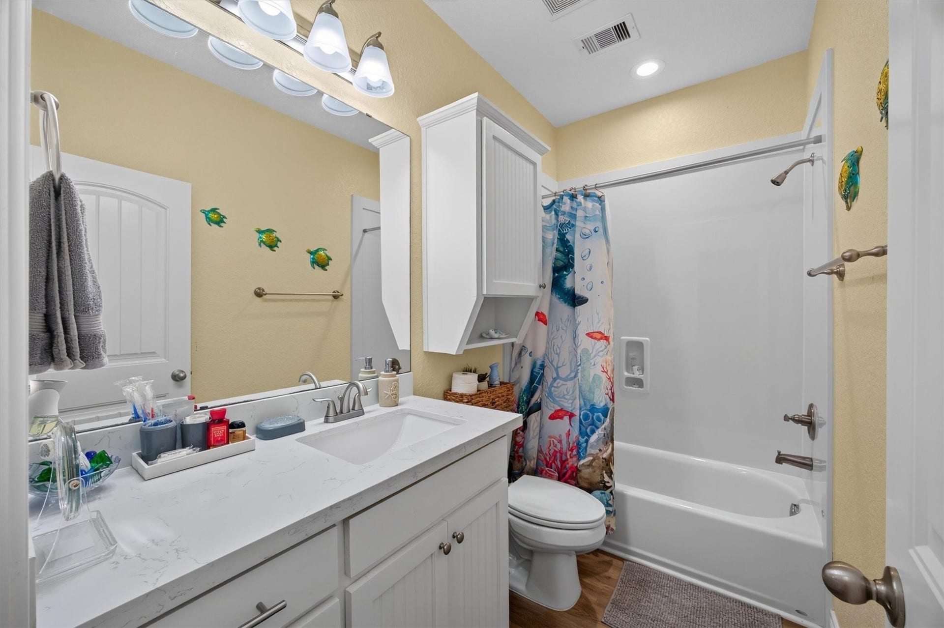 4022 Fort Bend Drive, Galveston, TX 77554 4022 Fort Bend Drive, Galveston, TX 77554