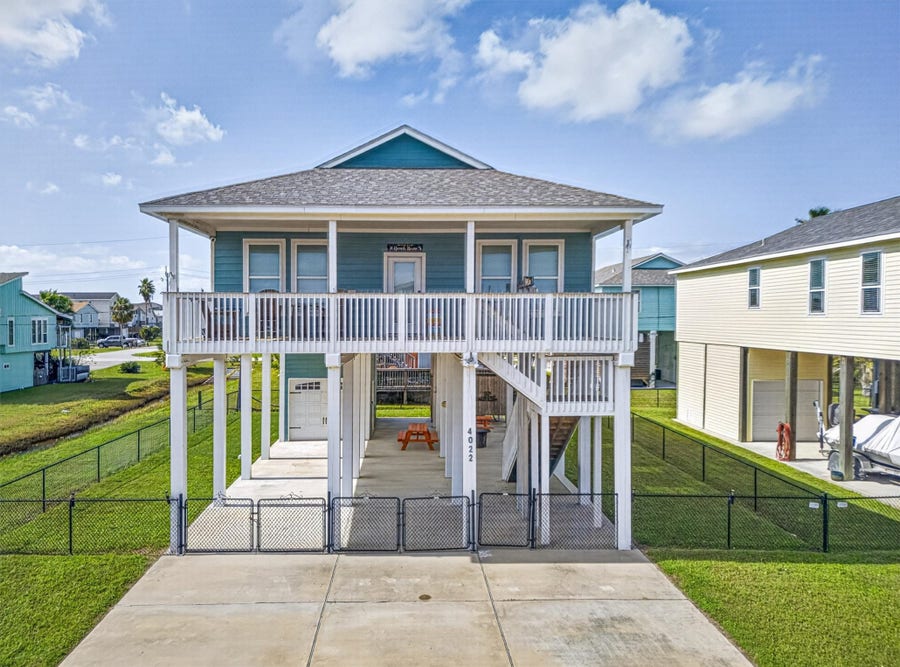 Property photo for 4022 Fort Bend Drive, Galveston, TX