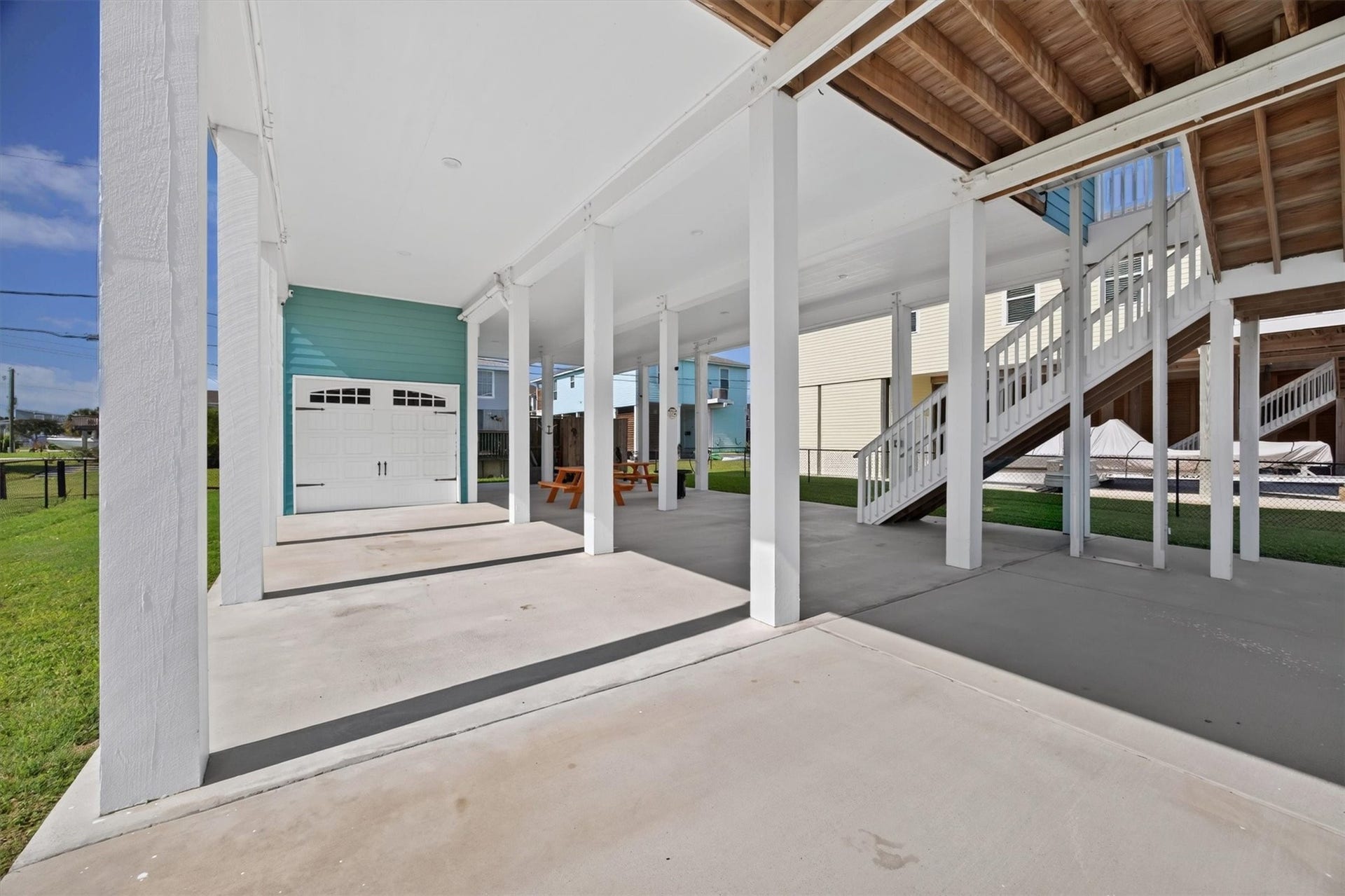 4022 Fort Bend Drive, Galveston, TX 77554 4022 Fort Bend Drive, Galveston, TX 77554