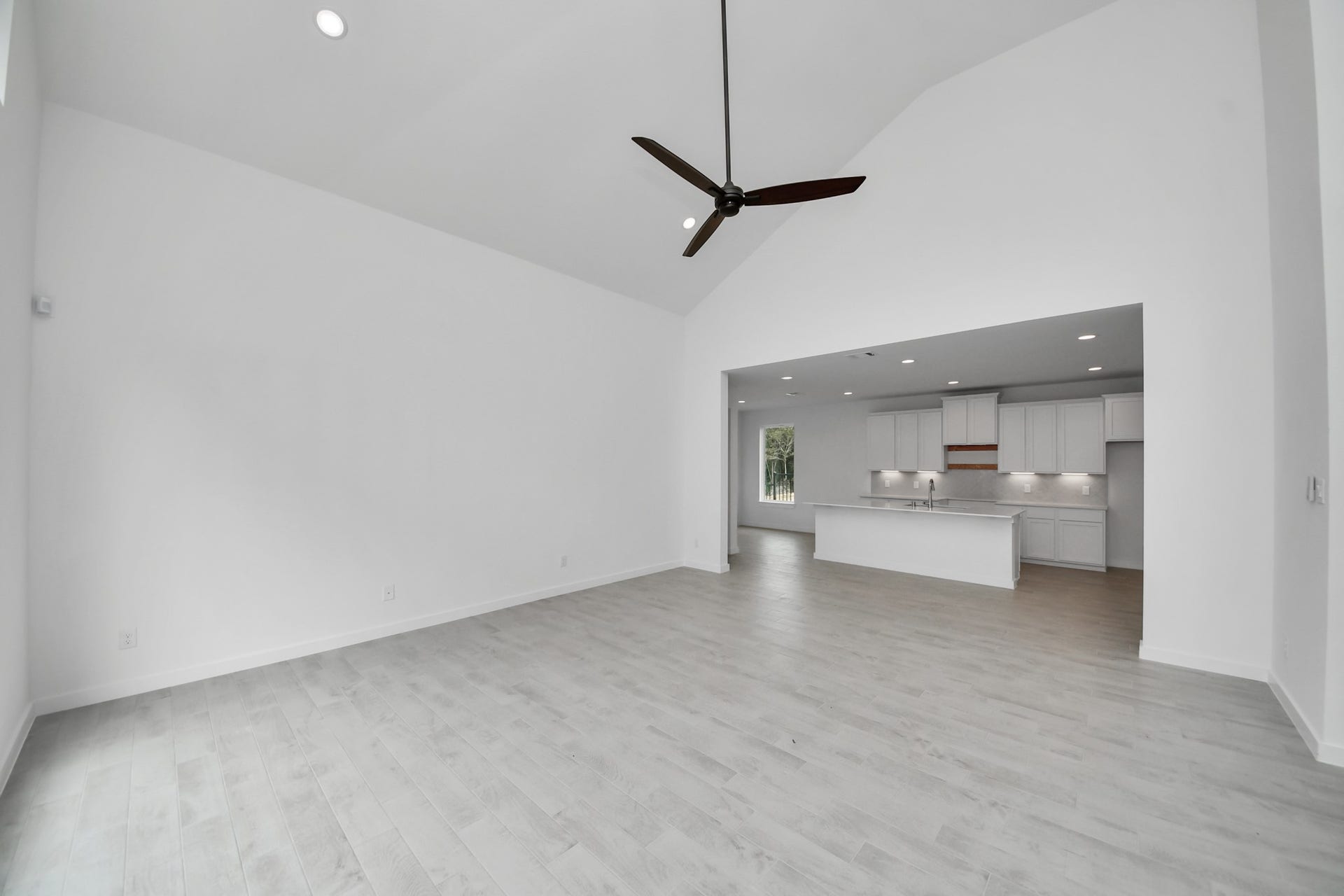 3065 Spoolwood Trail, Magnolia, TX 77355 3065 Spoolwood Trail, Magnolia, TX 77355